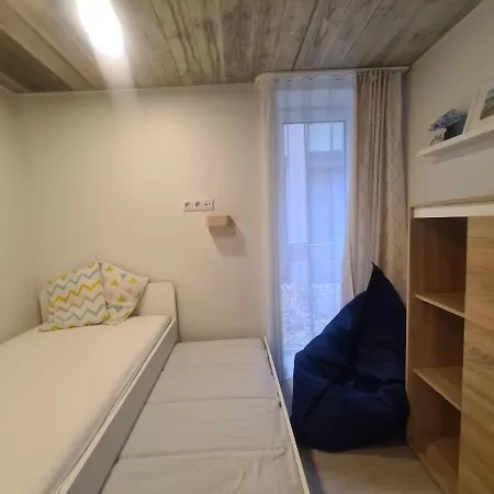 Juros Perlas פלאנגה